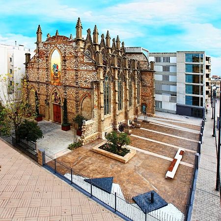 Hotel Residència Universitària Sant Joan Reus Esterno foto